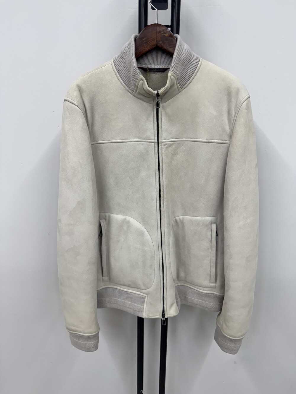 LORO PIANA (국내 당일 발송) 로로피아나 스웨이드 퍼 무스탕 자켓