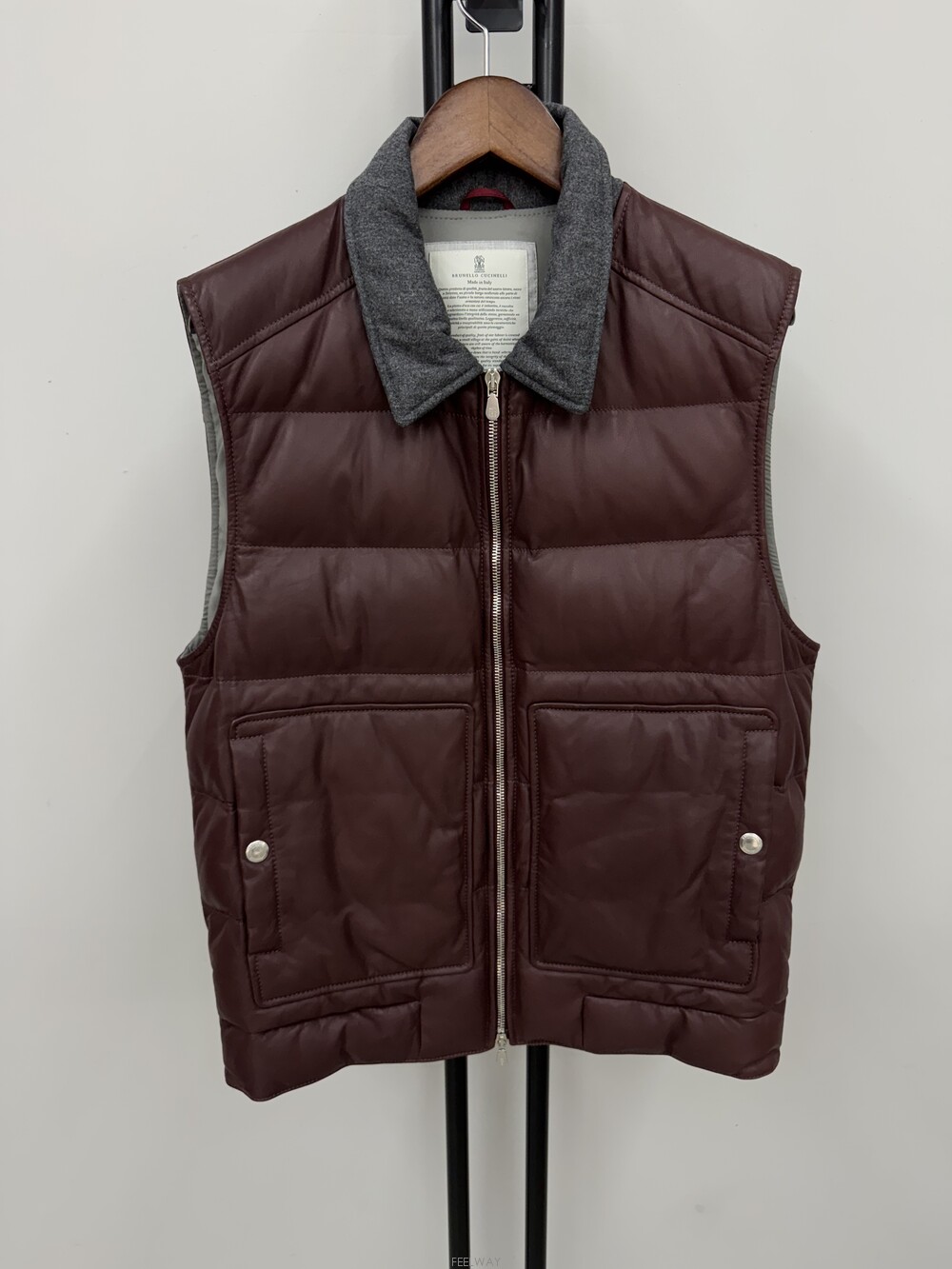 BRUNELLO CUCINELLI (국내 당일 발송) 브루넬로 쿠치넬리 레더 패딩 베스트