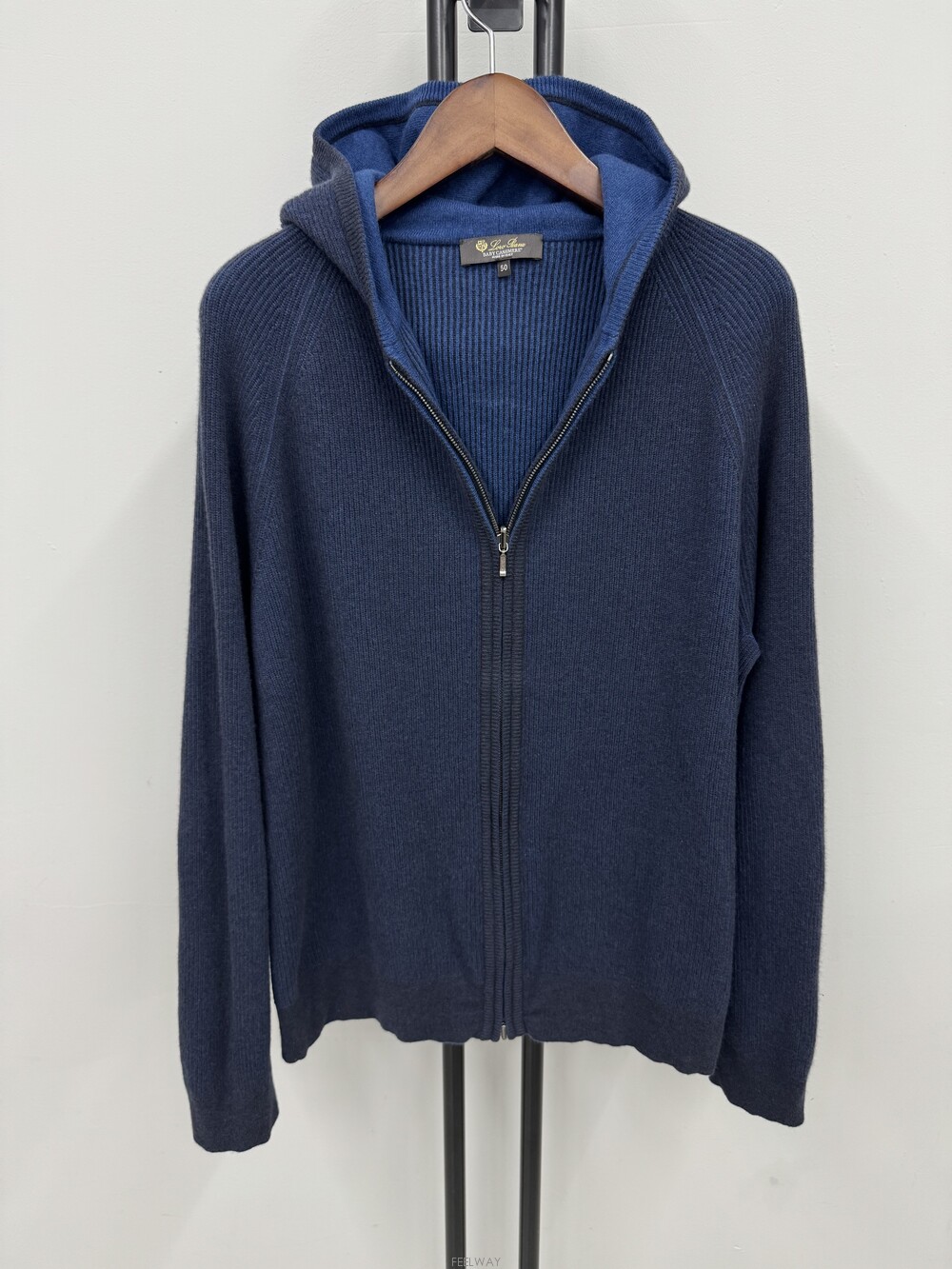 LORO PIANA (국내 당일 발송) 로로피아나 베이비 캐시미어 리브 후드 실제 상품 상세 사진 2