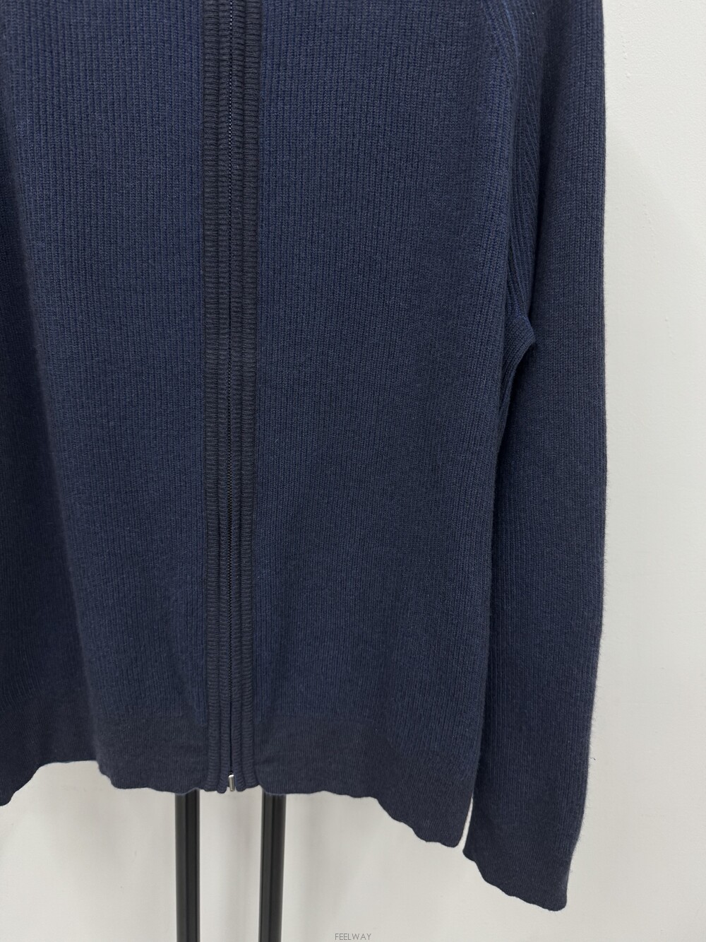 LORO PIANA (국내 당일 발송) 로로피아나 베이비 캐시미어 리브 후드 실제 상품 상세 사진 4