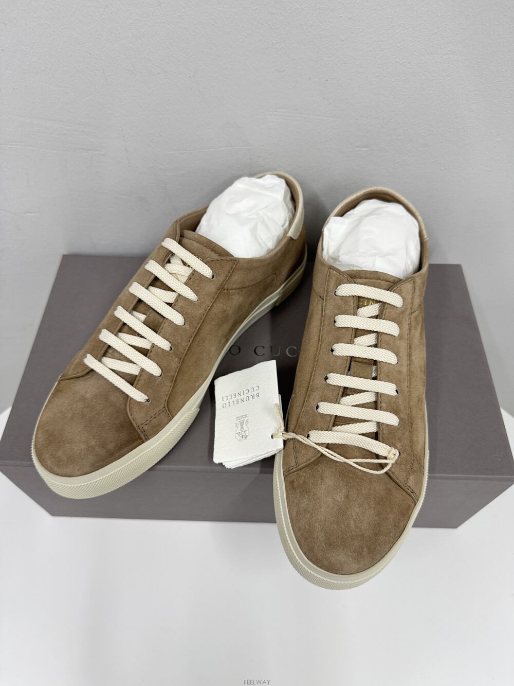 BRUNELLO CUCINELLI (국내 당일 발송) 브루넬로 쿠치넬리 베이지 스웨이드 스니커즈