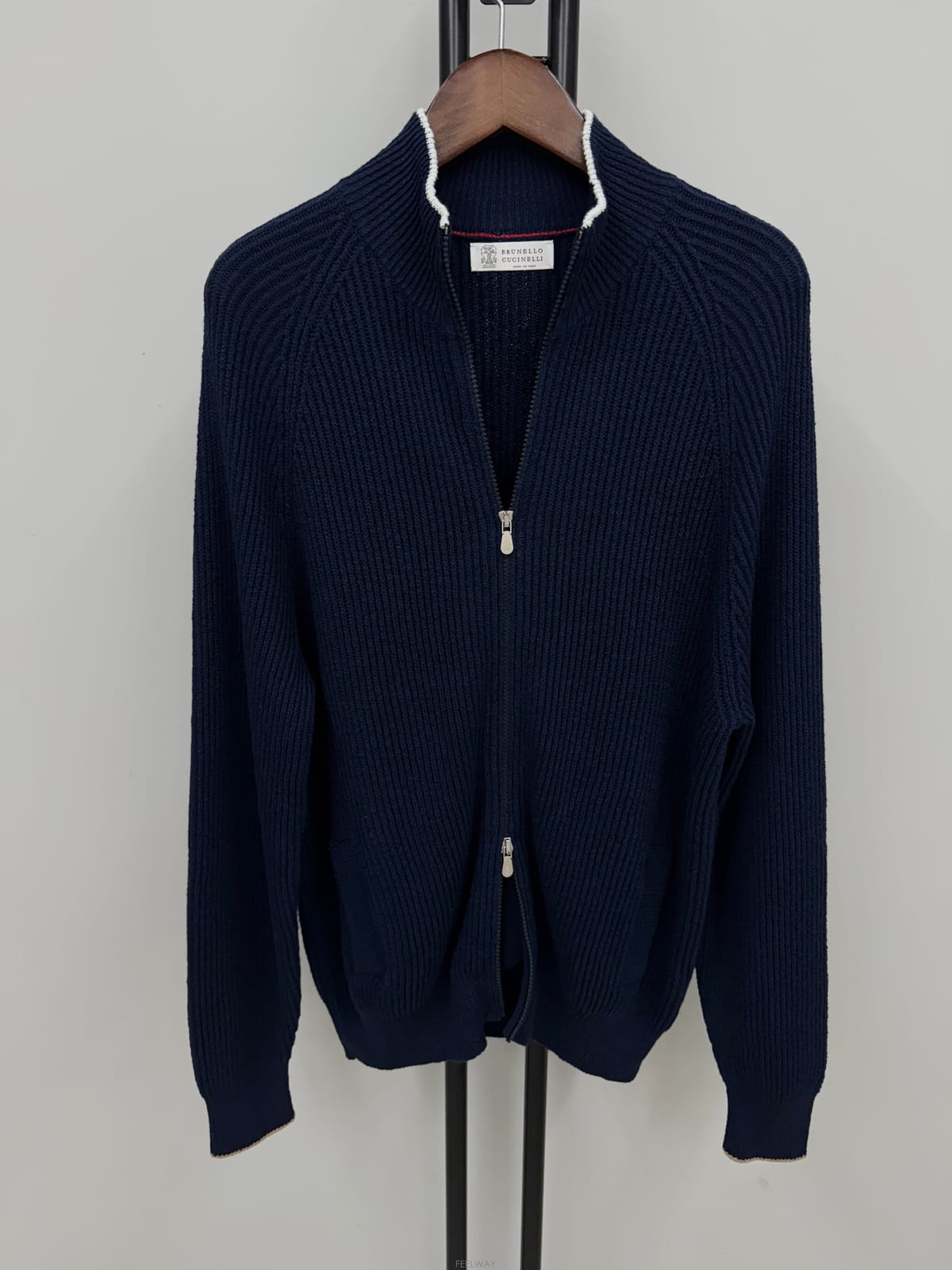 BRUNELLO CUCINELLI (국내 당일발송)브루넬로 쿠치넬리 네이비 리브 니트 집업