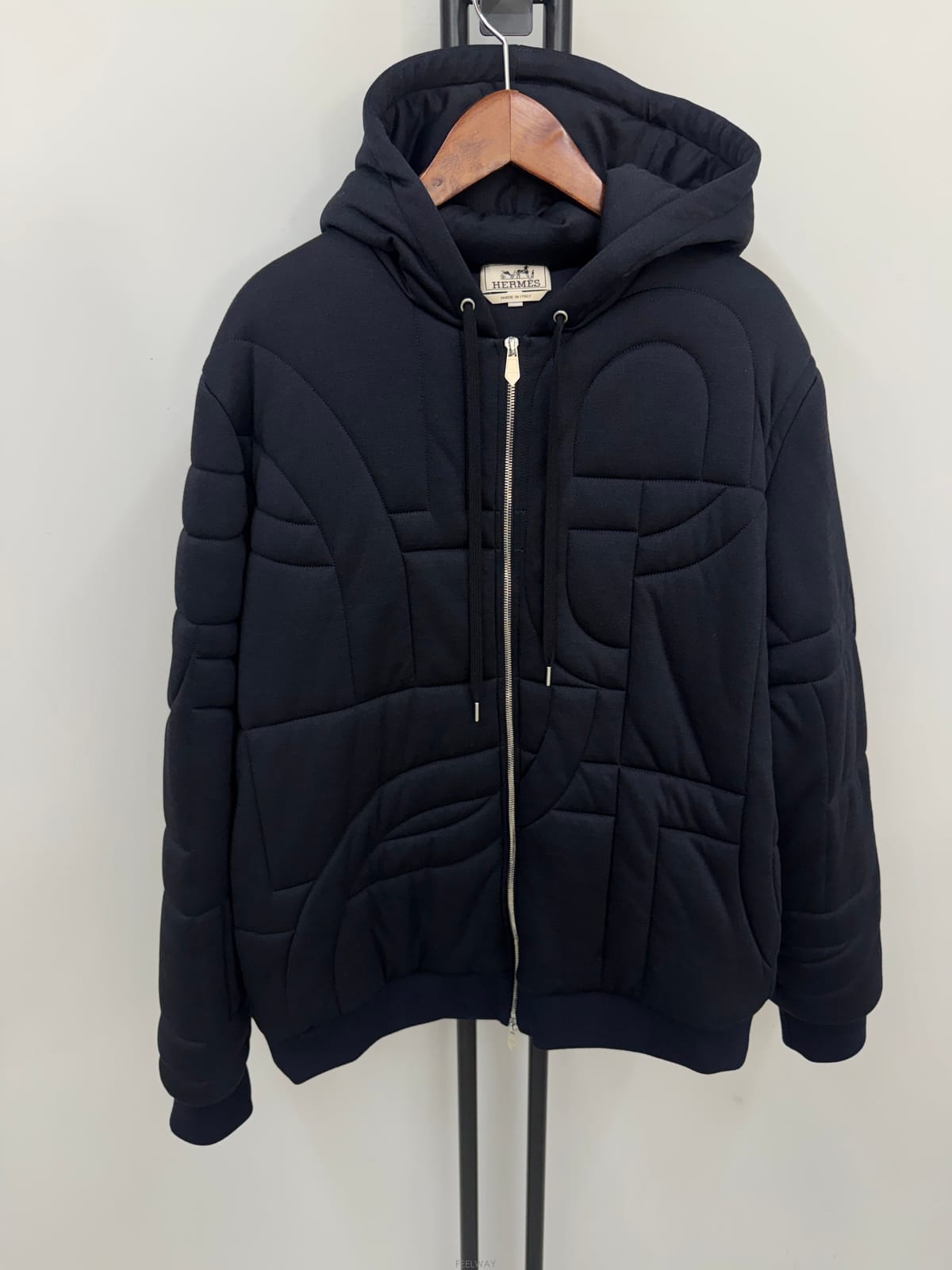 HERMÈS (국내 당일발송) 에르메스 Maillons 3D 패딩 자켓