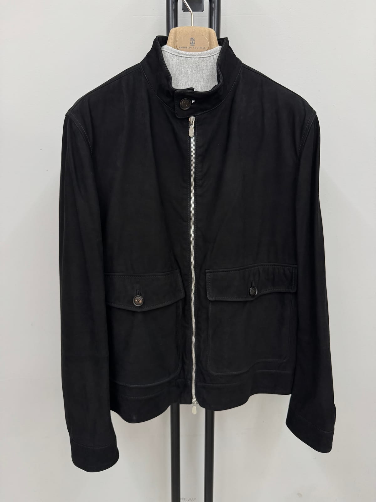 BRUNELLO CUCINELLI (국내 당일발송) 브루넬로 쿠치넬리 블랙 스웨이드 보머 자켓